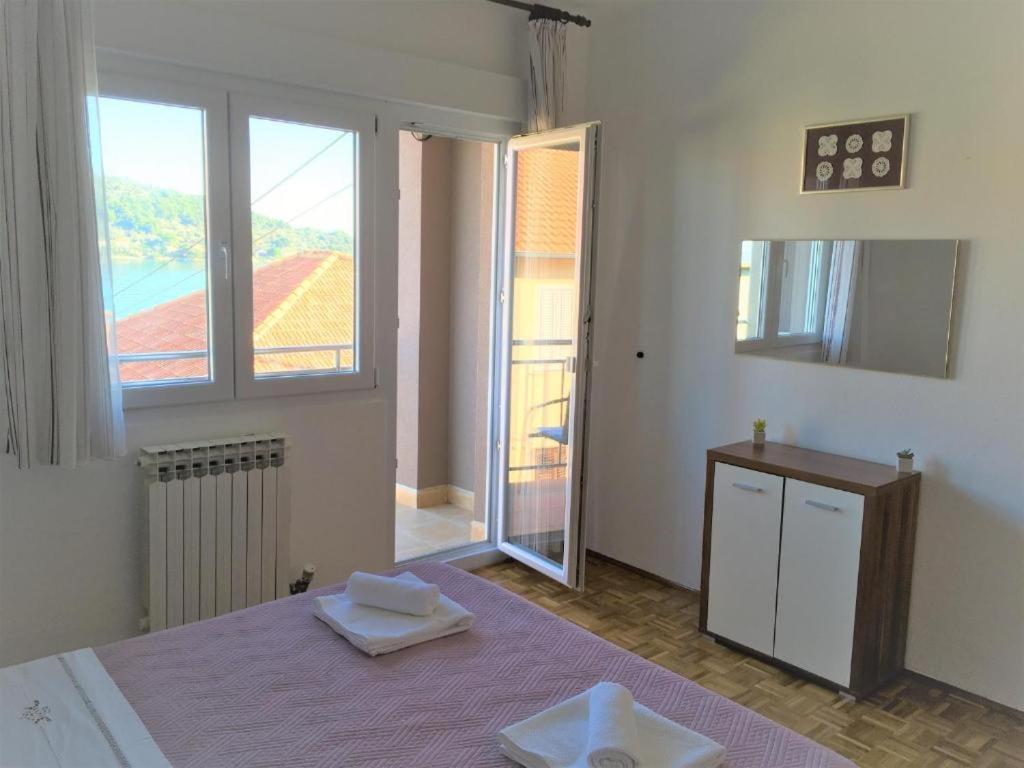 Cosy Apartment On The Beach - Кали Экстерьер фото